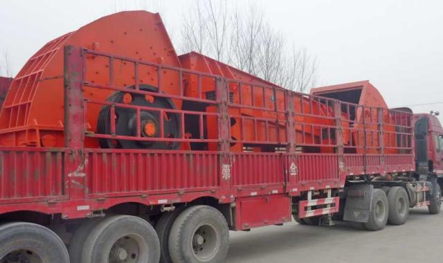 大型錘式破碎機