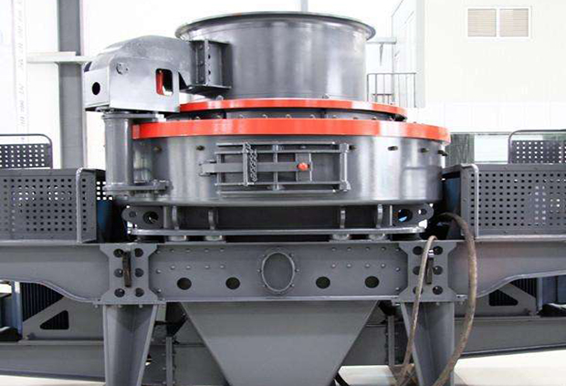 旋回式破碎機 旋回式破碎機