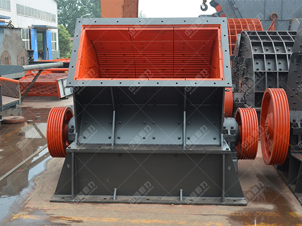 錘式破碎機(jī)/錘式打砂機(jī) 錘式破碎機(jī)/錘式打砂機(jī)