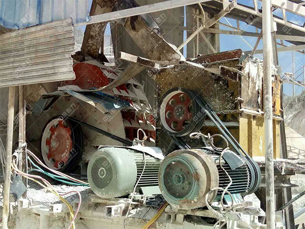 破碎機調試工作