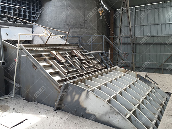 ����C�\��