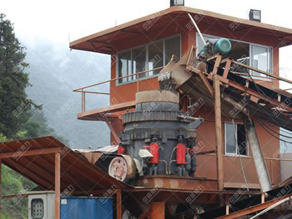 圓錐碎石機(jī)