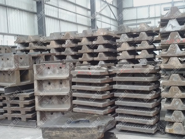 顎式破碎機顎板