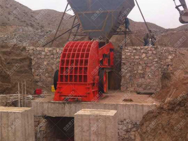 錘式破碎機PC1012