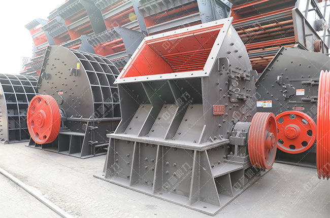 重錘式破碎機1308