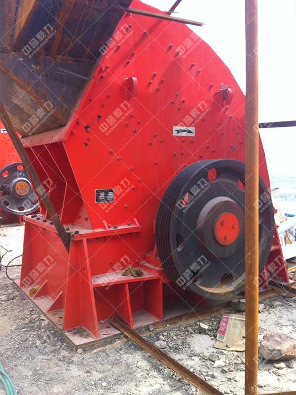 錘式細碎破碎機