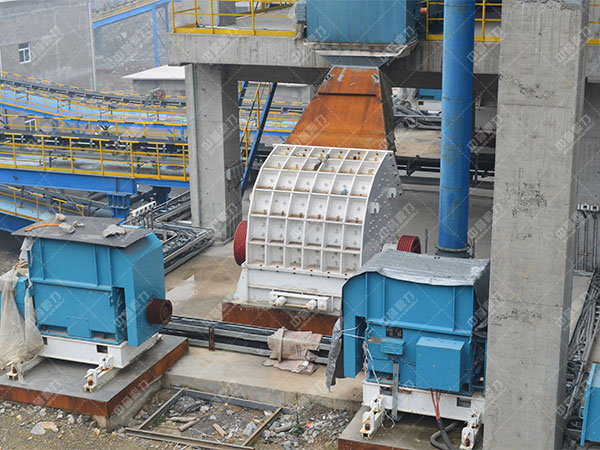 反擊錘式破碎機(jī)