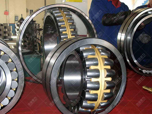 ����C����S��