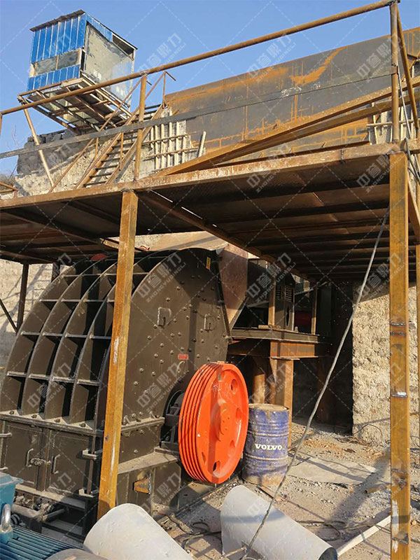 石灰?guī)r破碎機(jī)