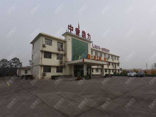 河南中譽(yù)鼎力破碎機(jī)廠家