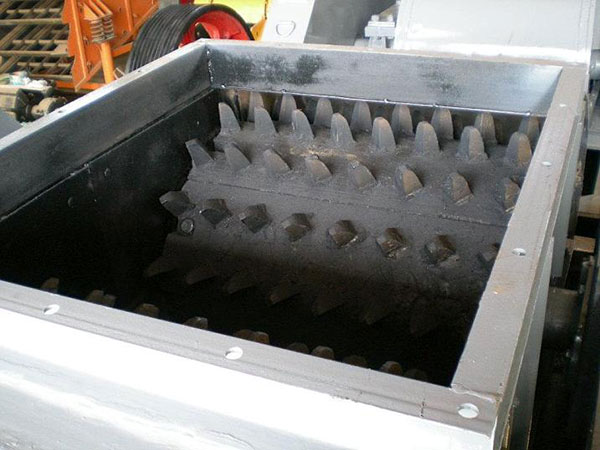 對輥式破碎機齒輪注意事項