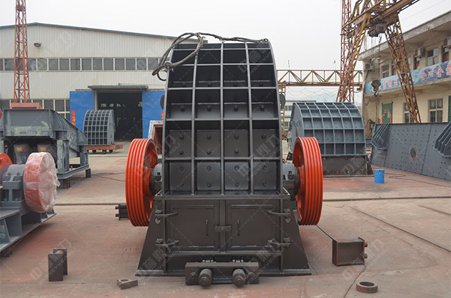 pcz1512重型錘式破碎機 pcz1512重型錘式破碎機